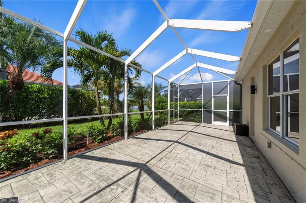 2628 Fairmont Cove Court Cape Coral, FL 33991