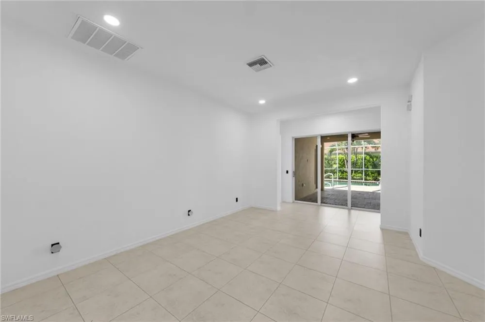 2628 Fairmont Cove Court Cape Coral, FL 33991