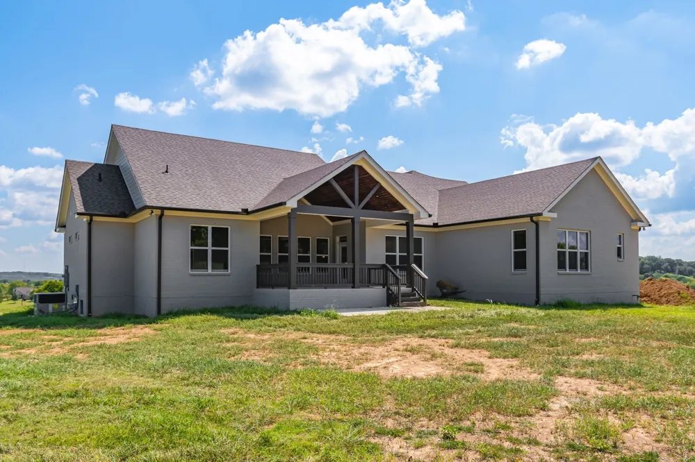 786 Mt Olivet Road Columbia, TN 38401