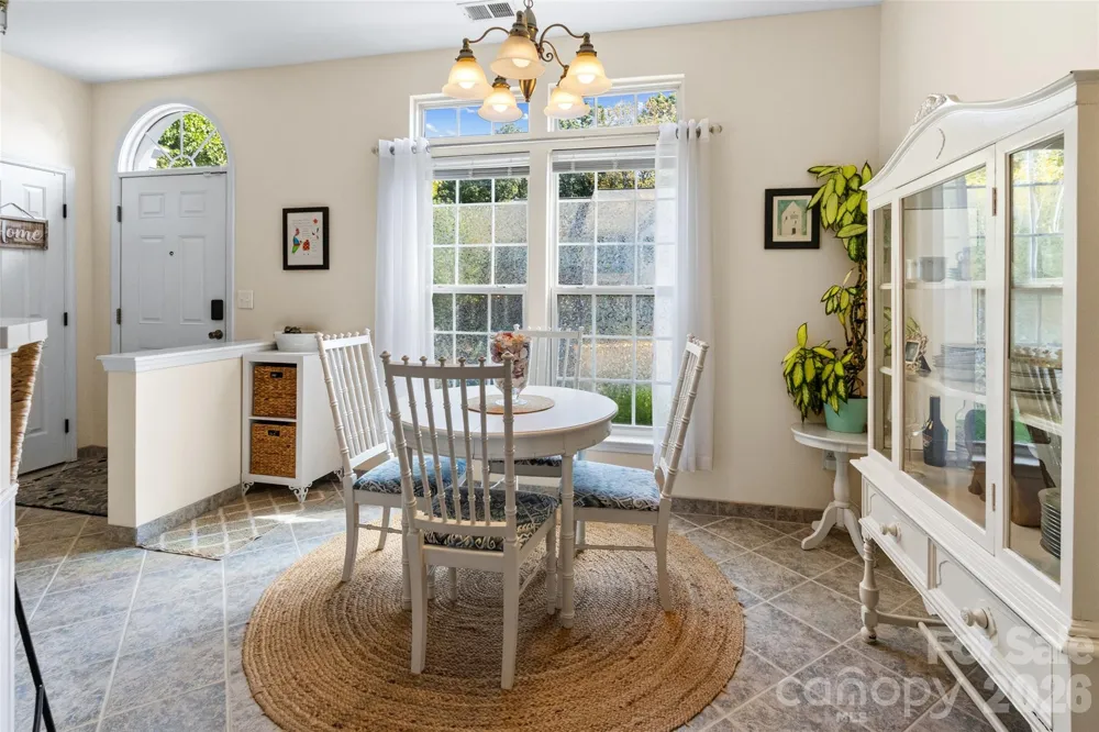 4001 Waterside Lane #C Cramerton, NC 28032