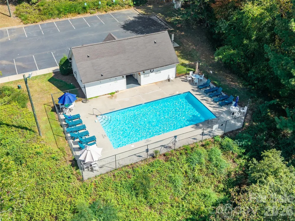 4001 Waterside Lane #C Cramerton, NC 28032