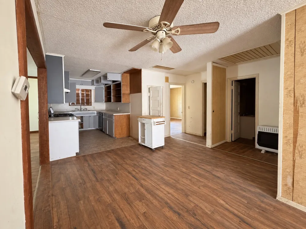 308 W Taylor Street Clarksville, TX 75426