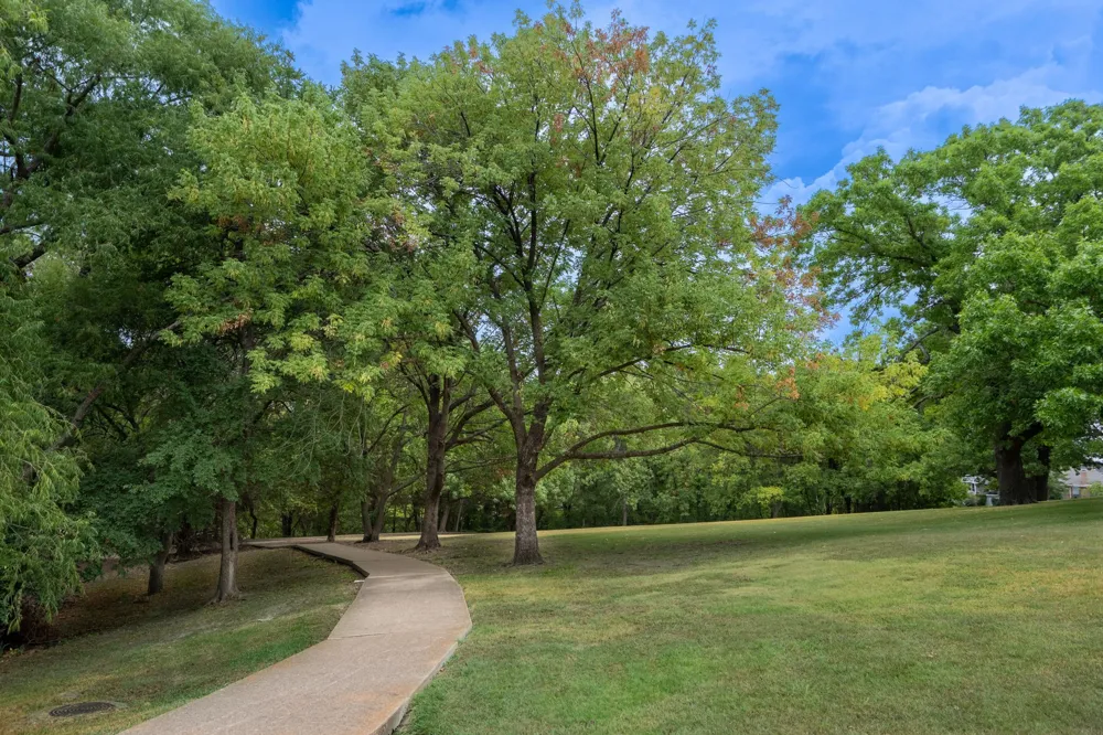 436 Yacht Club Drive #D Rockwall, TX 75032