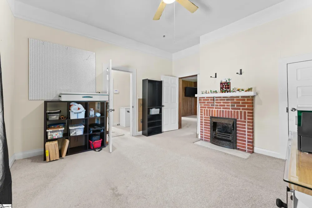 31 & 33 Greenwood Avenue Ware Shoals, SC 29692