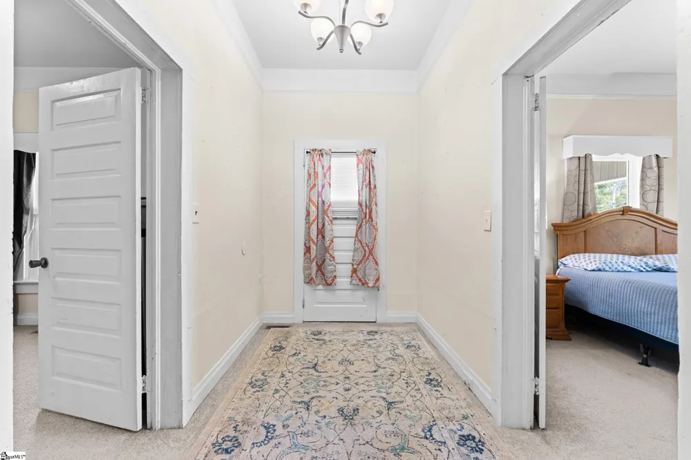 31 & 33 Greenwood Avenue Ware Shoals, SC 29692