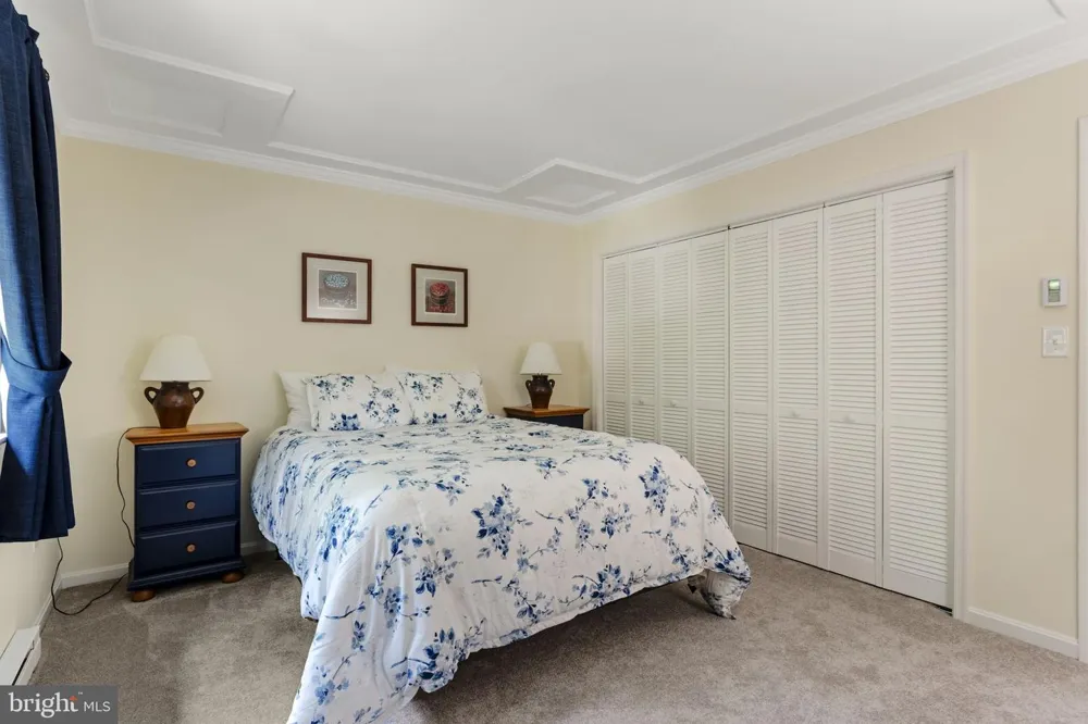 2225 LAUREL SPRINGS DRIVE Narvon, PA 17555