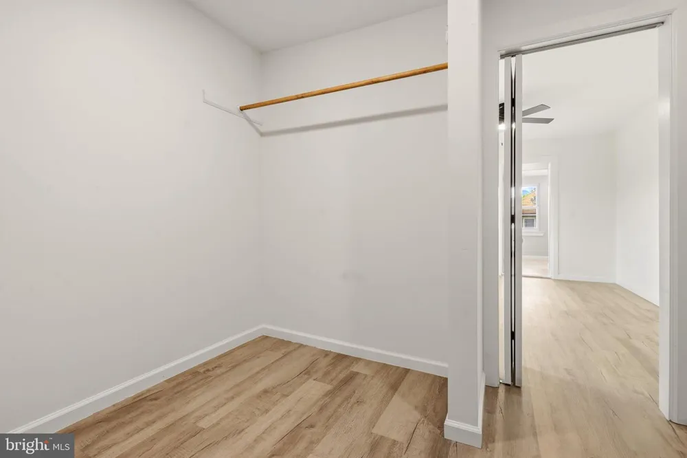 12 MORTON STREET Riverside, NJ 08075