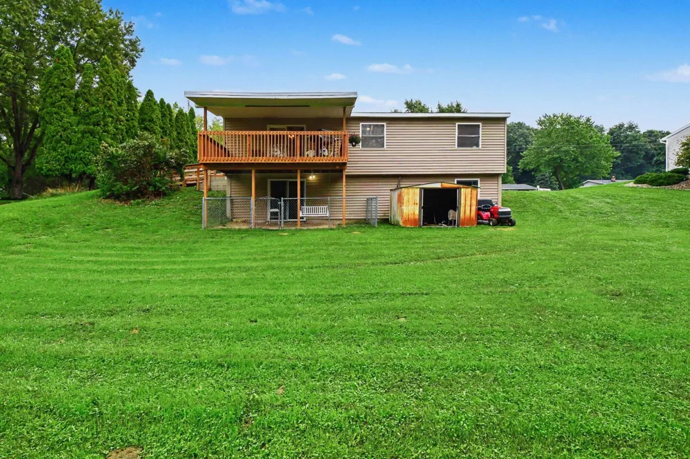 893 Maplehill Avenue SE Ada Township, MI 49301