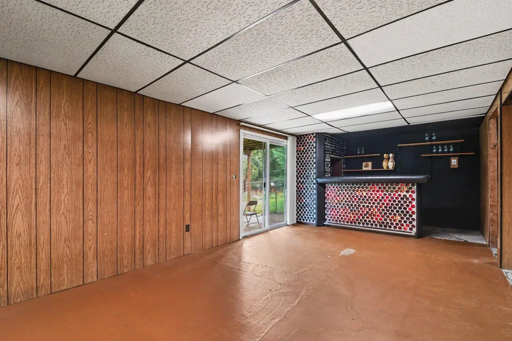 893 Maplehill Avenue SE Ada Township, MI 49301