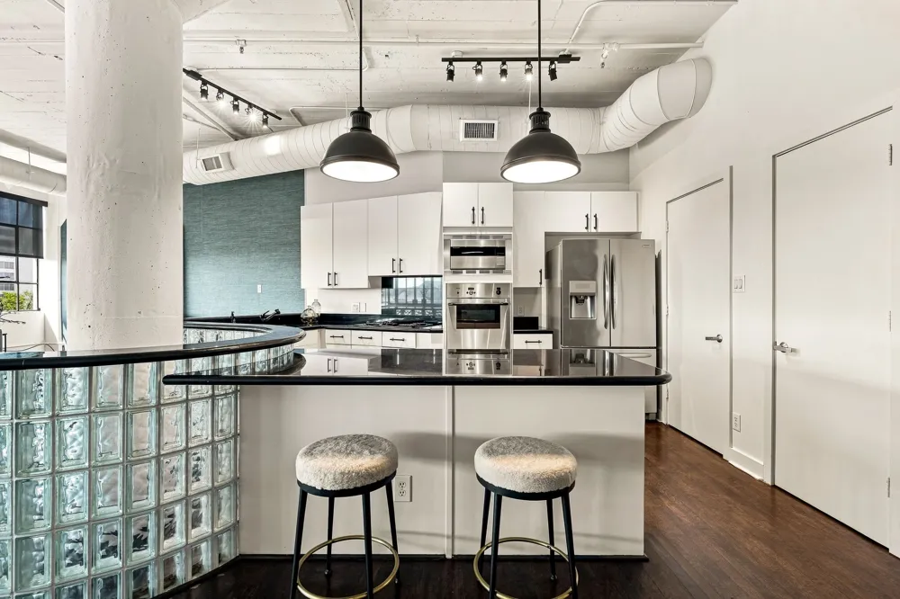 2220 Canton Street #409 Dallas, TX 75201