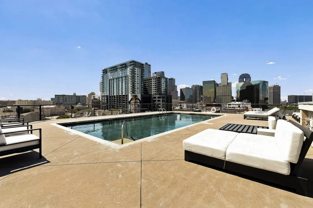2220 Canton Street #409 Dallas, TX 75201