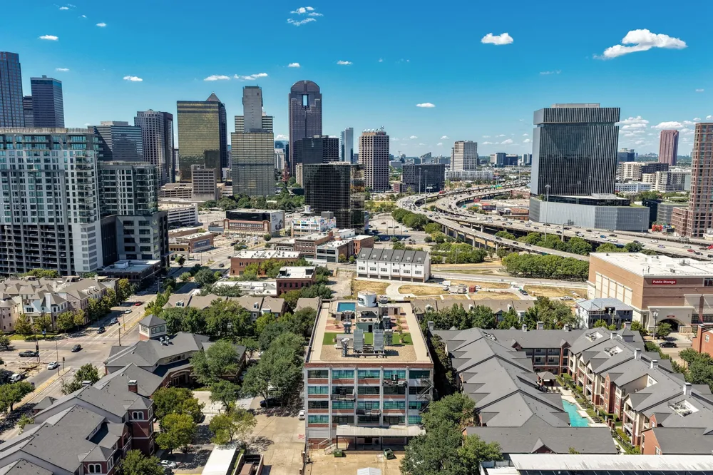 2220 Canton Street #409 Dallas, TX 75201