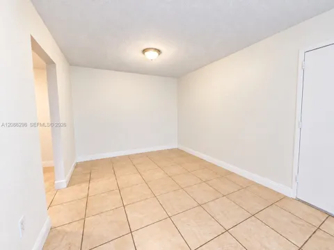 5102 NW 79 #207