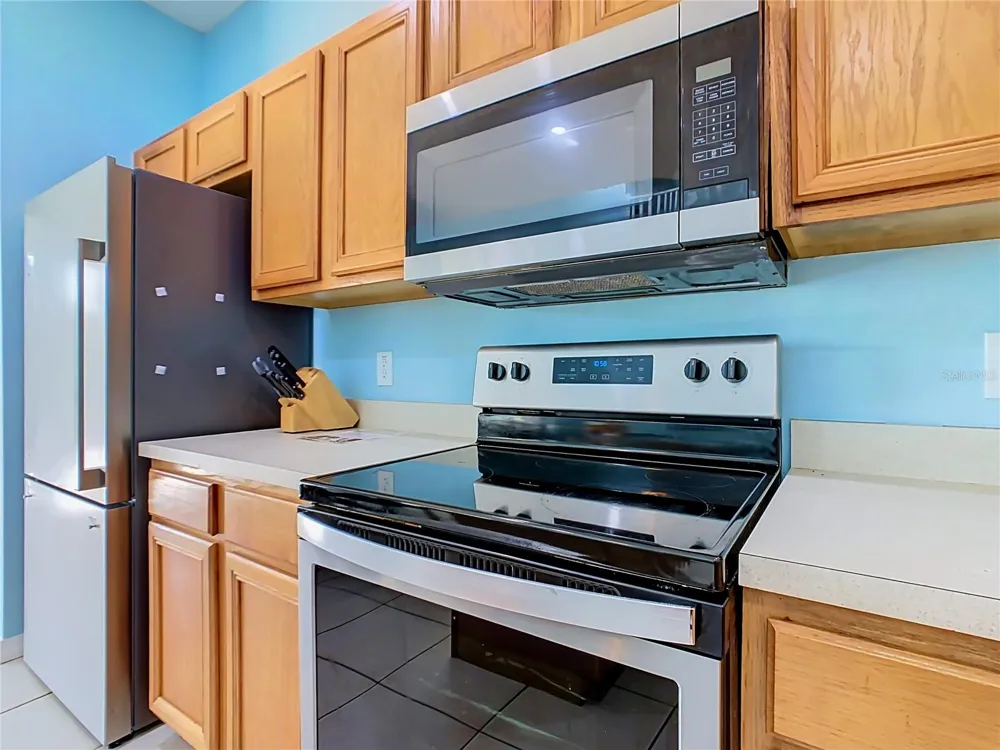 8551 LA ISLA DRIVE Kissimmee, FL 34747