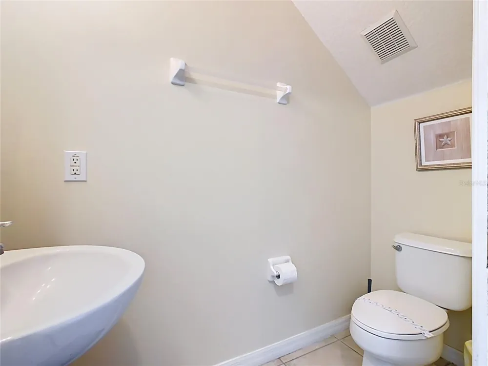 8551 LA ISLA DRIVE Kissimmee, FL 34747