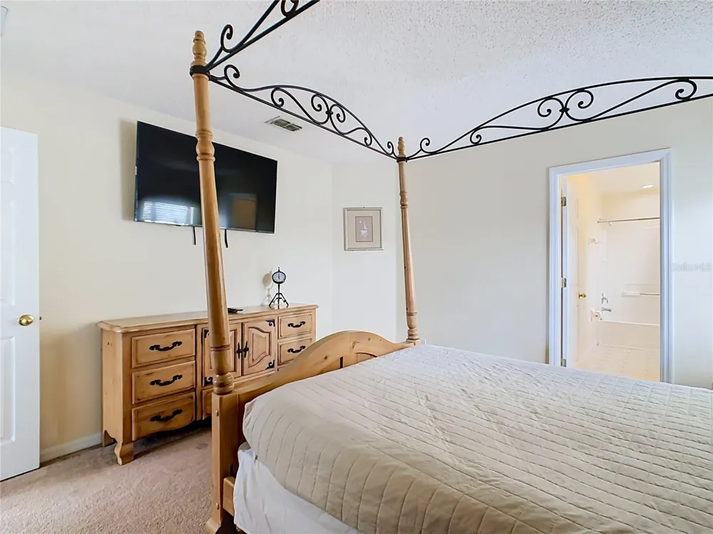 8551 LA ISLA DRIVE Kissimmee, FL 34747