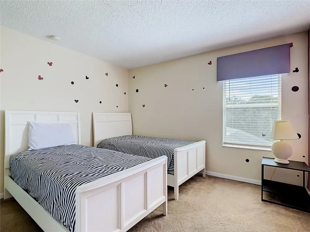 8551 LA ISLA DRIVE Kissimmee, FL 34747