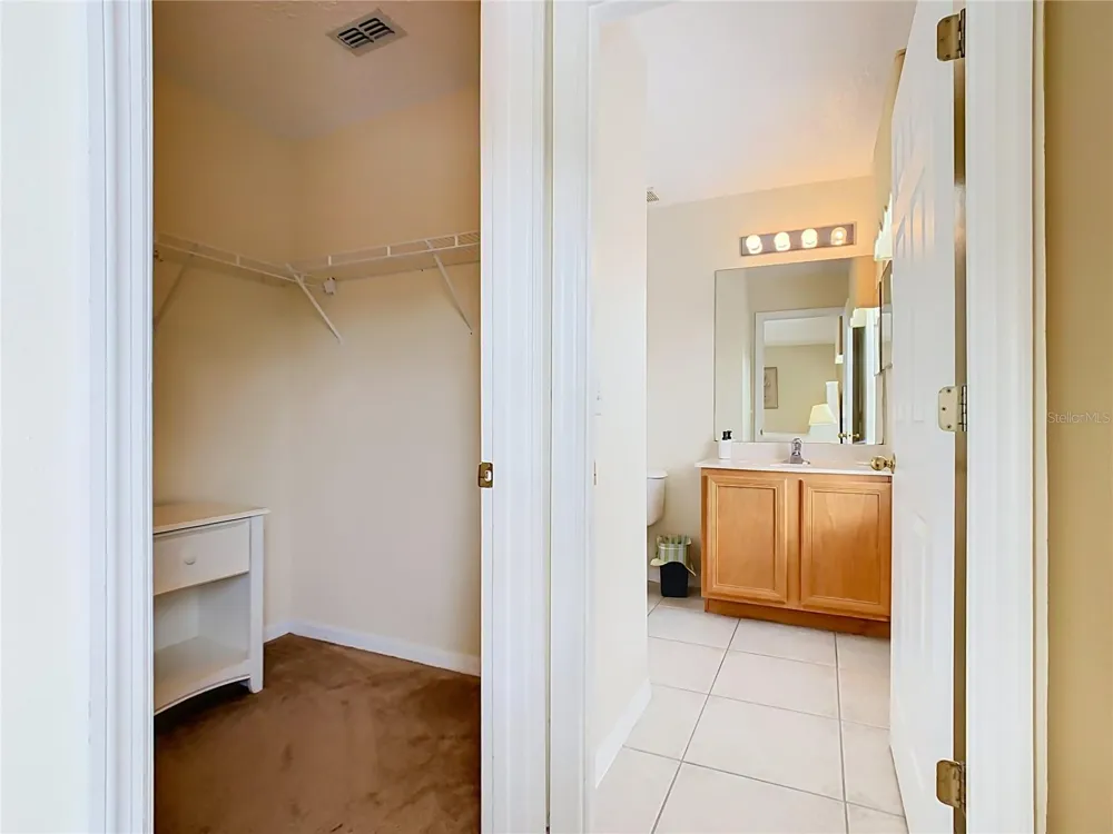 8551 LA ISLA DRIVE Kissimmee, FL 34747