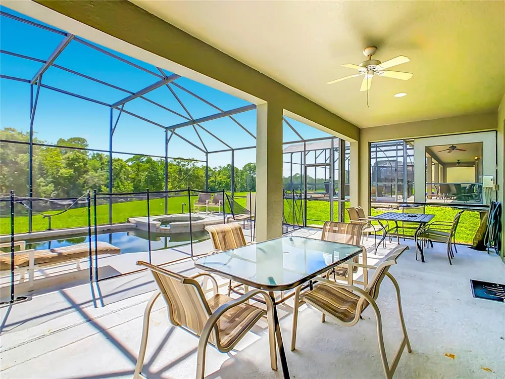 8551 LA ISLA DRIVE Kissimmee, FL 34747