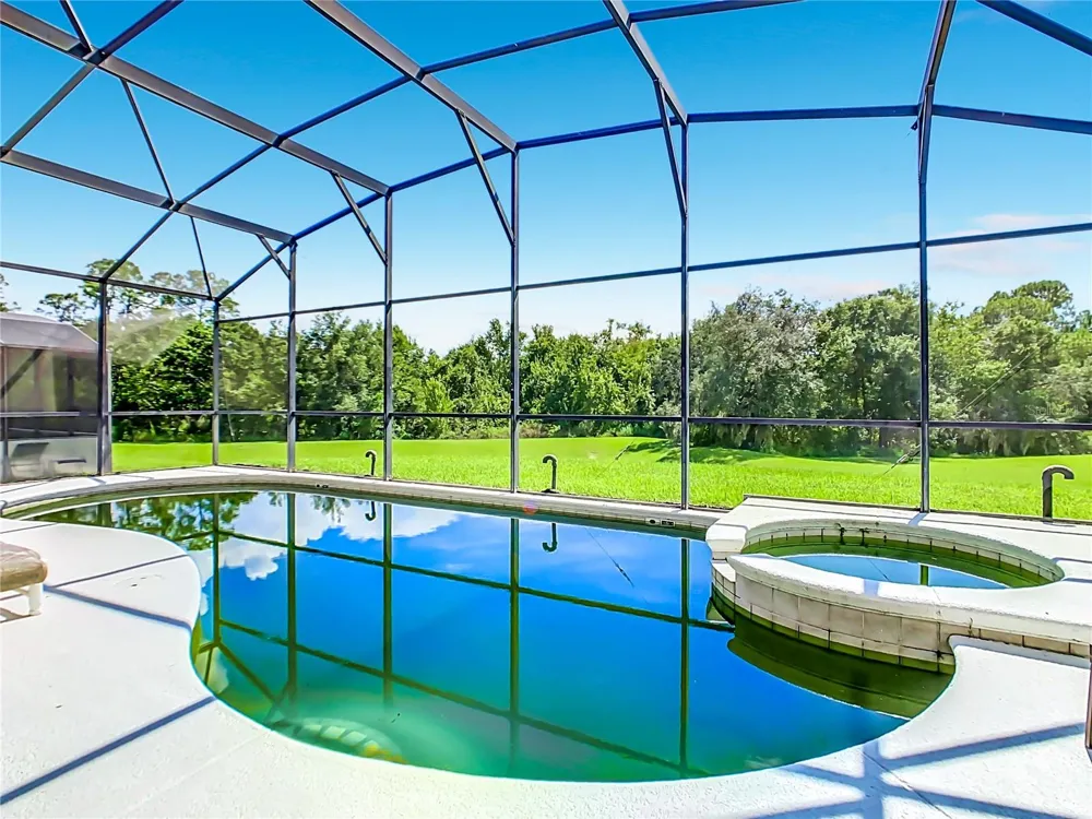 8551 LA ISLA DRIVE Kissimmee, FL 34747