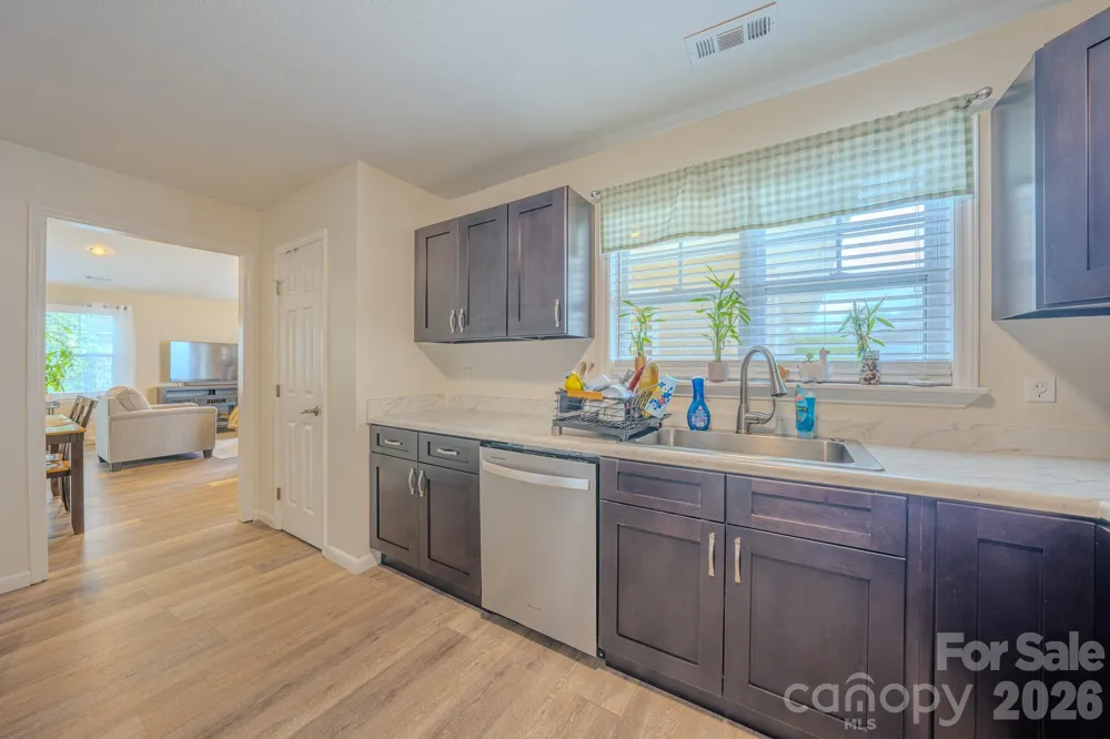 177 Clear Creekside Drive Hendersonville, NC 28792