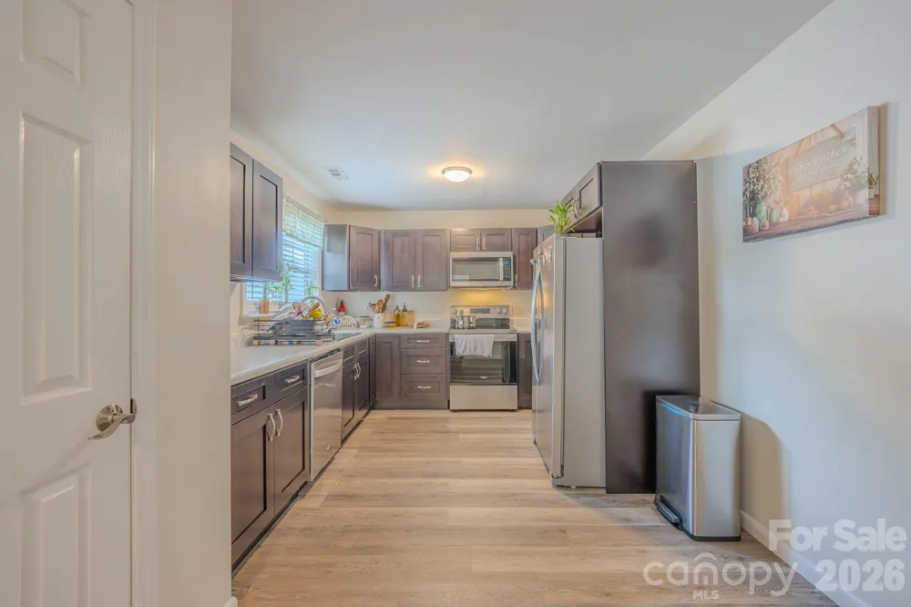 177 Clear Creekside Drive Hendersonville, NC 28792