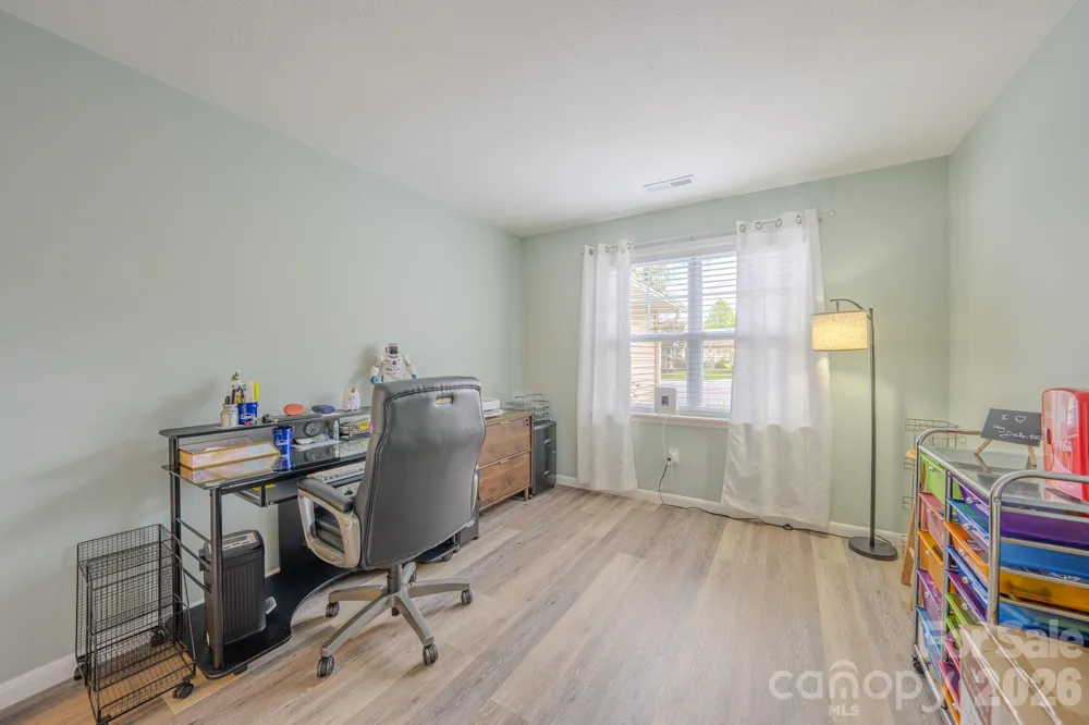 177 Clear Creekside Drive Hendersonville, NC 28792