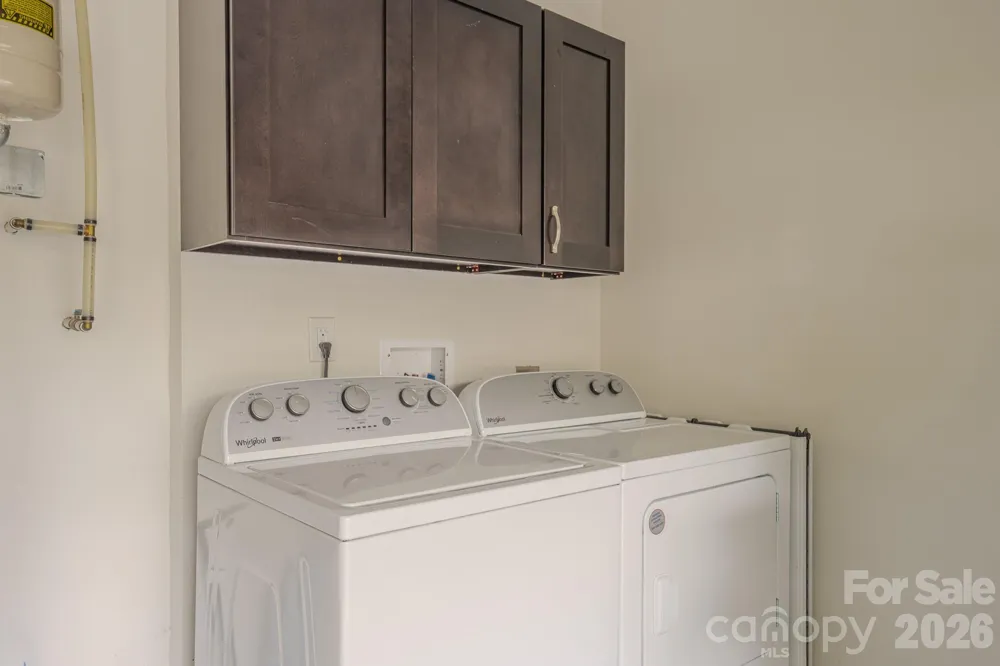 177 Clear Creekside Drive Hendersonville, NC 28792