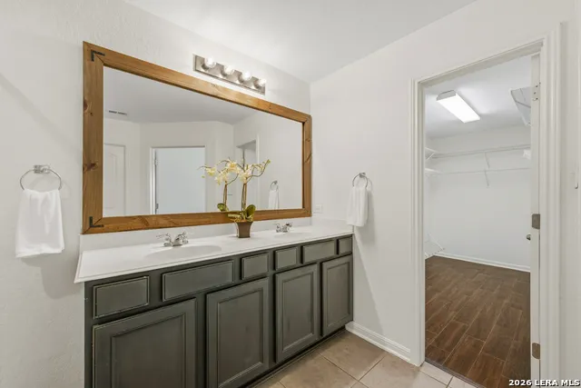 120 Pilsen Dr Boerne, TX 78006
