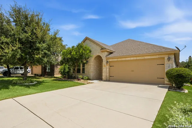 120 Pilsen Dr Boerne, TX 78006