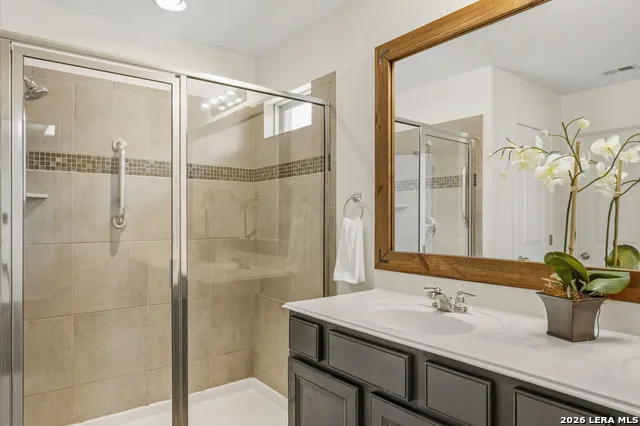 120 Pilsen Dr Boerne, TX 78006