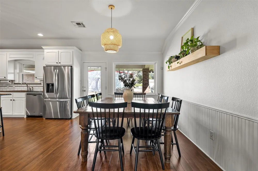 1004 Main Street West, TX 76691
