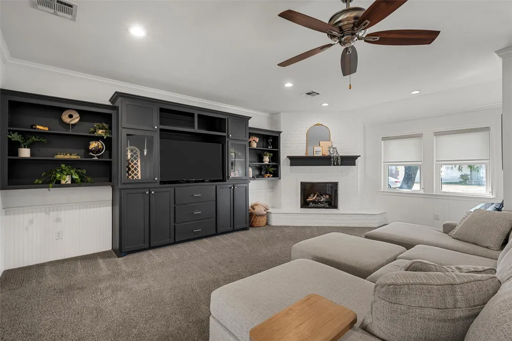 1004 Main Street West, TX 76691