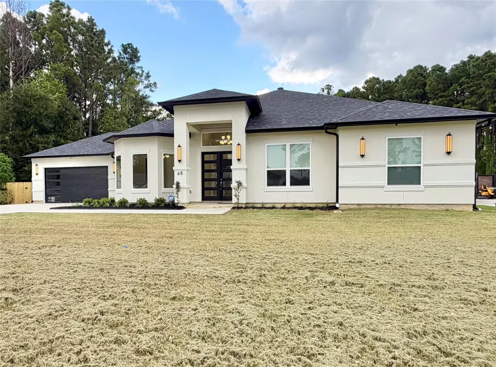 68 County Road 6613 Dayton, TX 77535