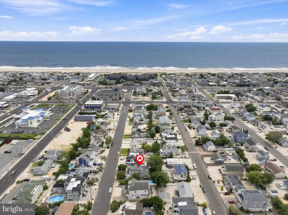 256 W 10TH STREET Ship Bottom, NJ 08008
