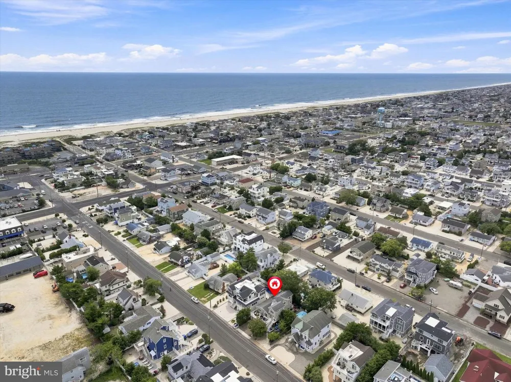 256 W 10TH STREET Ship Bottom, NJ 08008