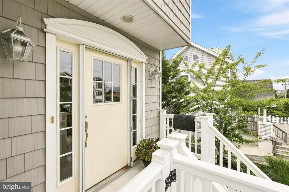 256 W 10TH STREET Ship Bottom, NJ 08008