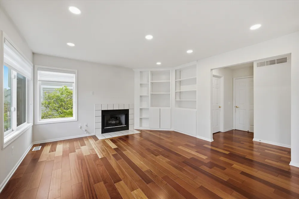 2243 Sun Valley Drive Ann Arbor, MI 48108