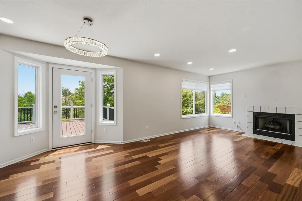 2243 Sun Valley Drive Ann Arbor, MI 48108
