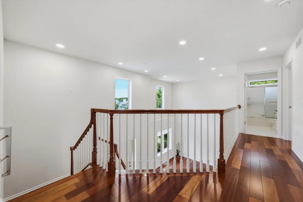 2243 Sun Valley Drive Ann Arbor, MI 48108