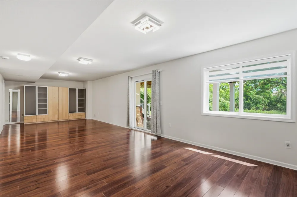 2243 Sun Valley Drive Ann Arbor, MI 48108