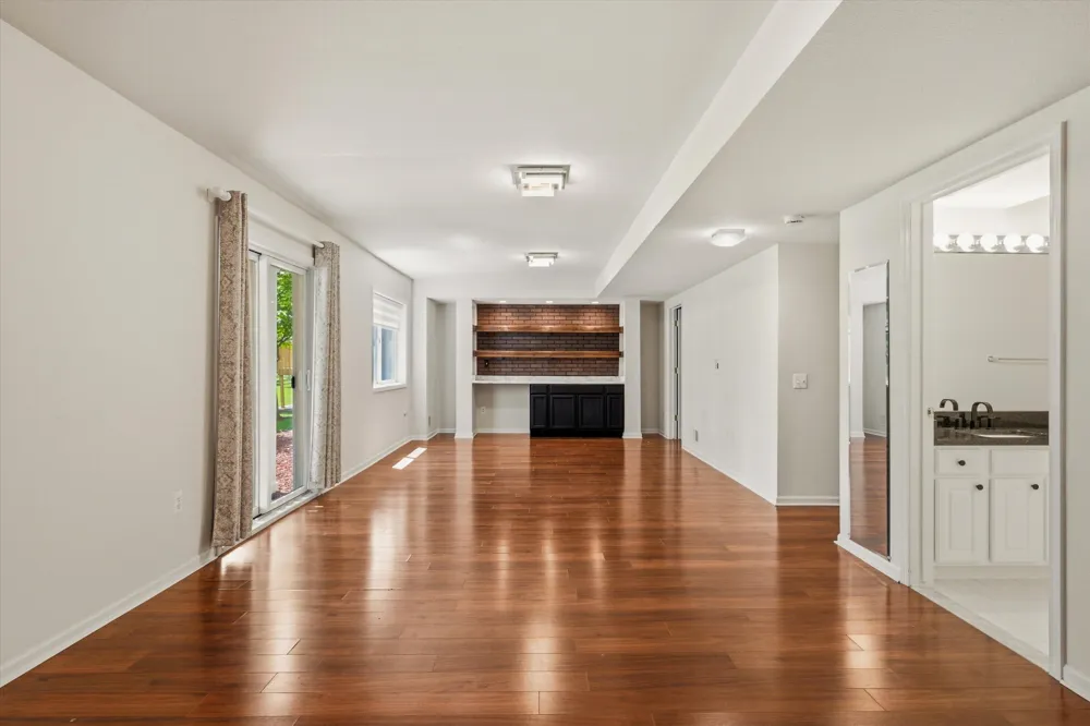 2243 Sun Valley Drive Ann Arbor, MI 48108