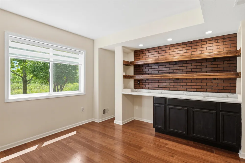2243 Sun Valley Drive Ann Arbor, MI 48108