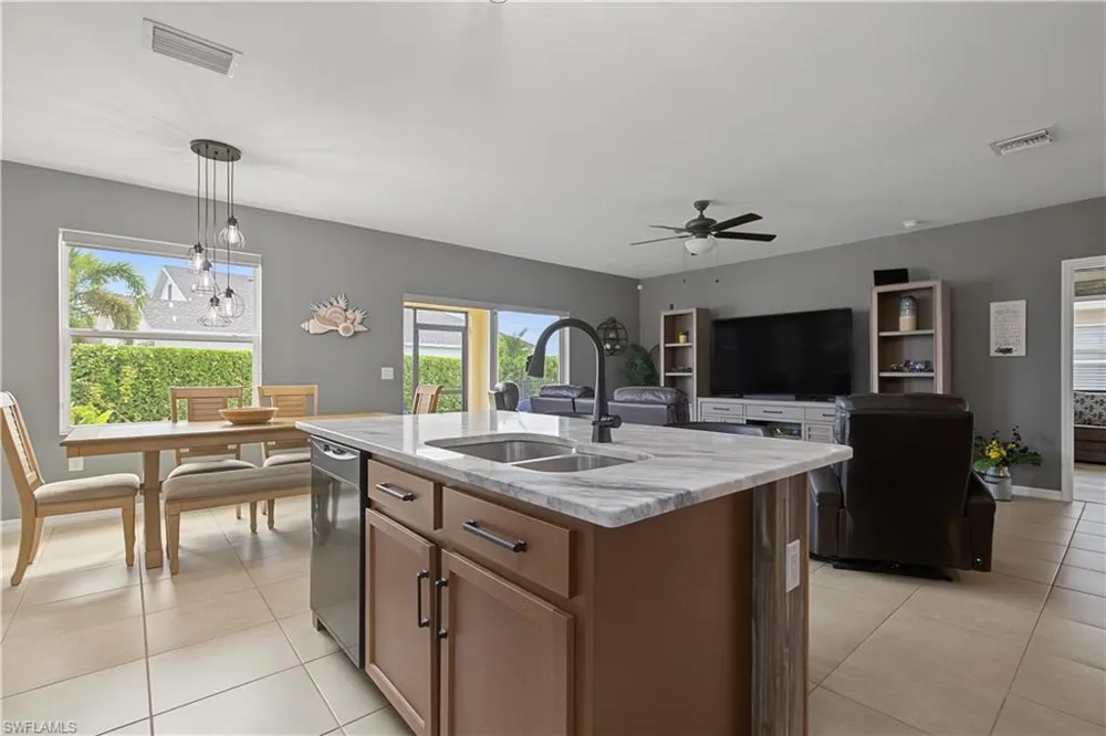 3451 Manati Court Cape Coral, FL 33909