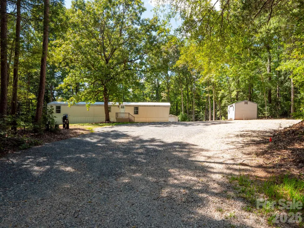 6303 Griffin Road Lancaster, SC 29720
