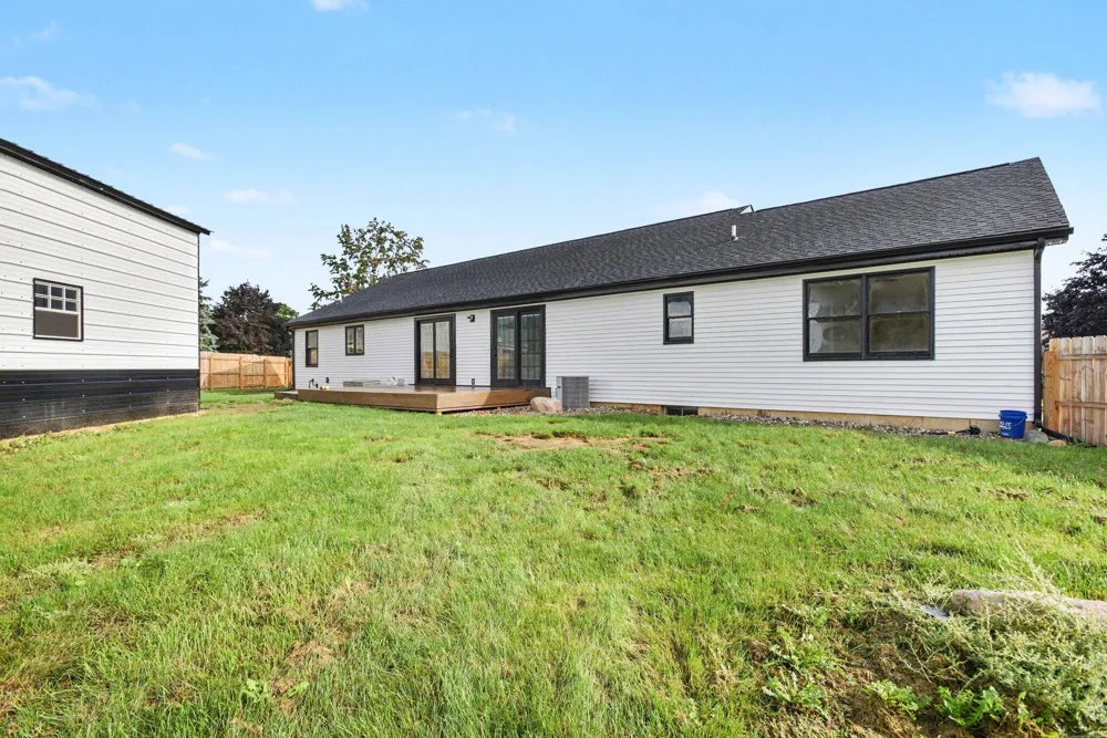 151 Jacaranda Drive Battle Creek, MI 49015
