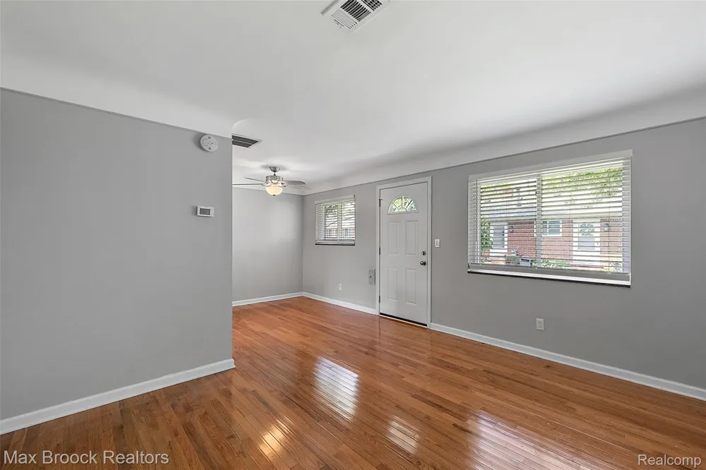 3905 Devon Road #Unit #4 Royal Oak City, MI 48073