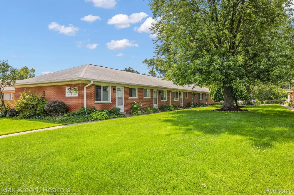 3905 Devon Road #Unit #4 Royal Oak City, MI 48073