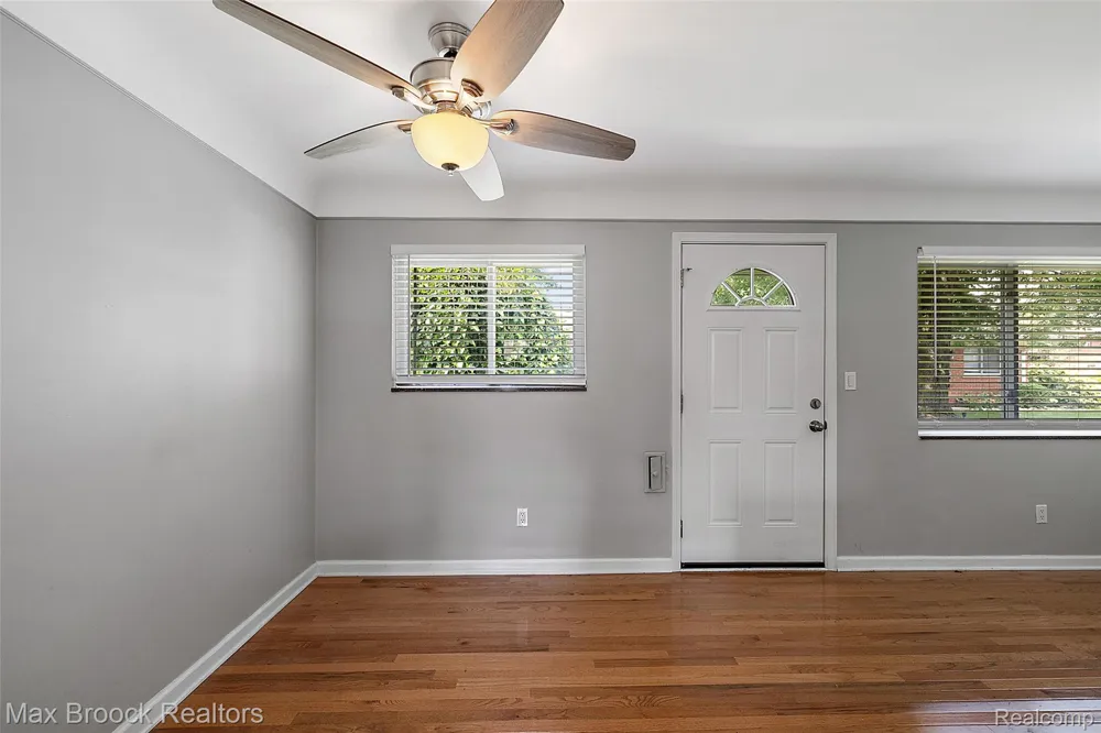 3905 Devon Road #Unit #4 Royal Oak City, MI 48073