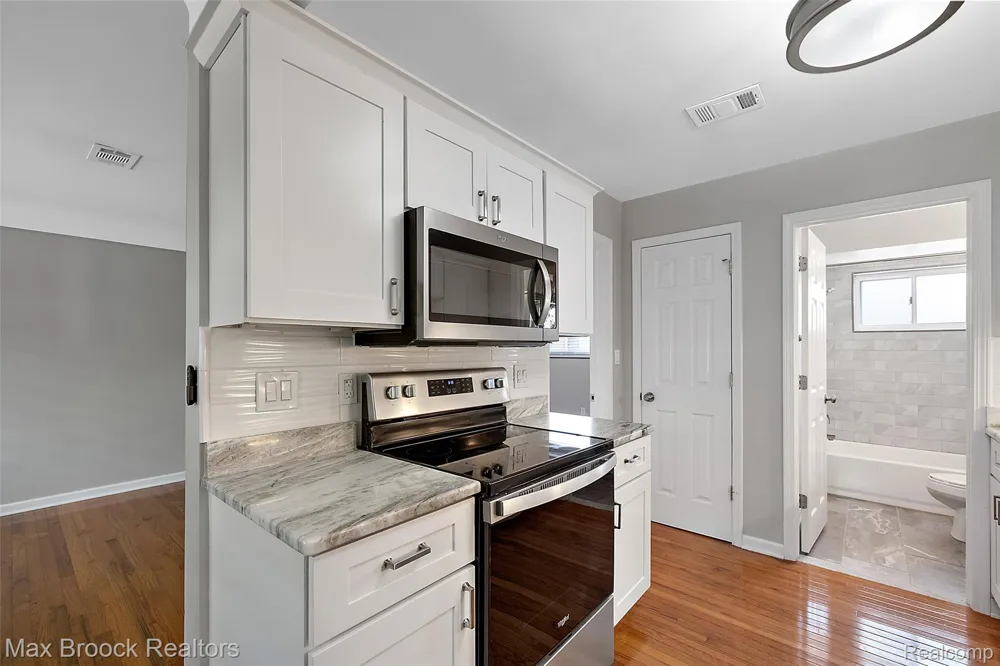 3905 Devon Road #Unit #4 Royal Oak City, MI 48073